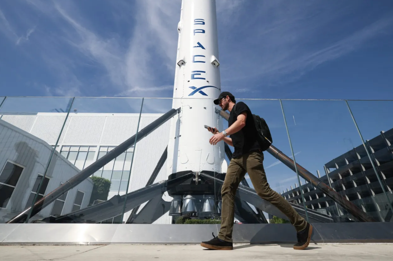 SpaceX 上市前“收大礼”：获美太空军 41.6 亿美元超级合同