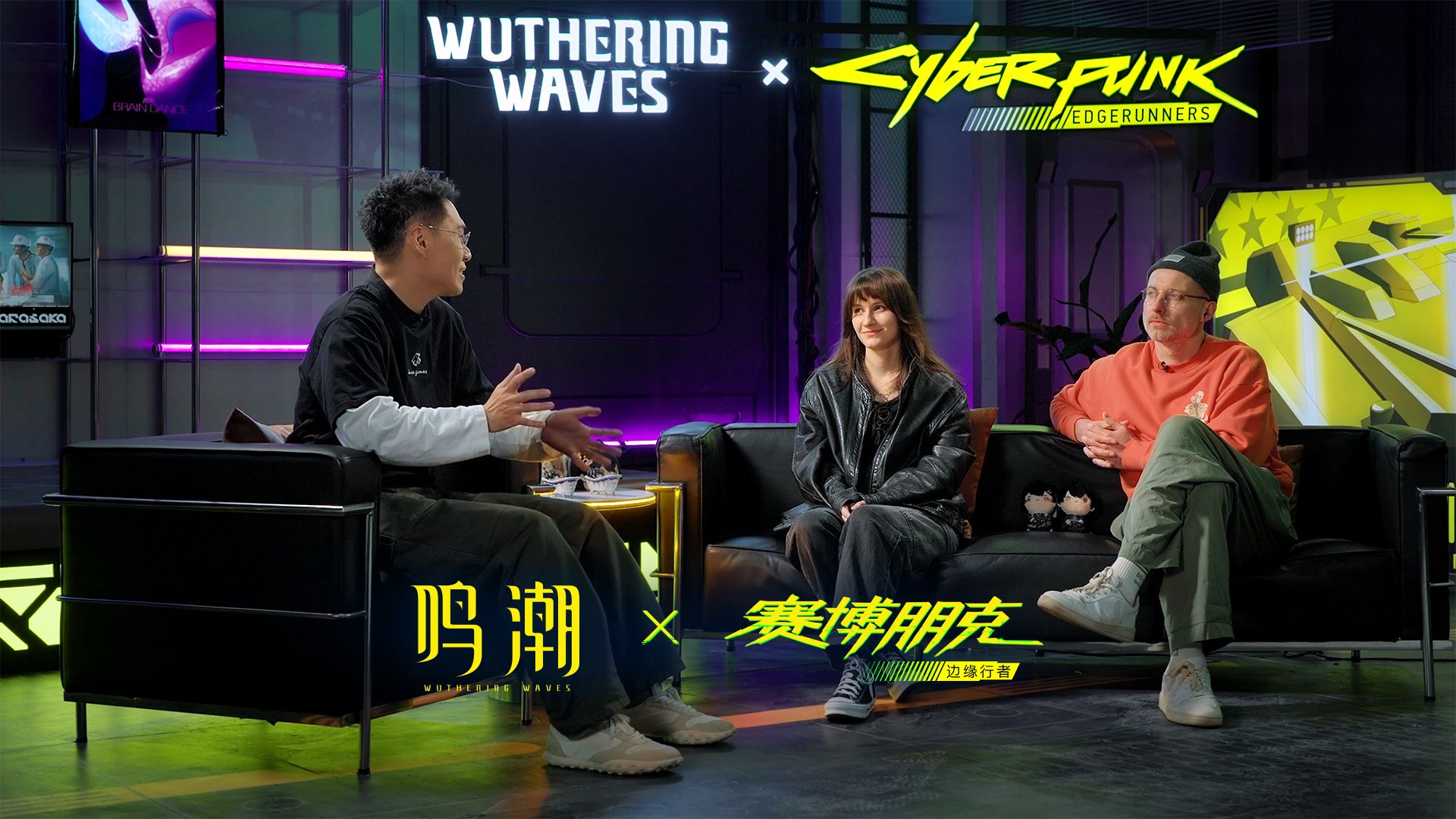 《鸣潮》×《赛博朋克：边缘行者》共鸣者战斗演示 |