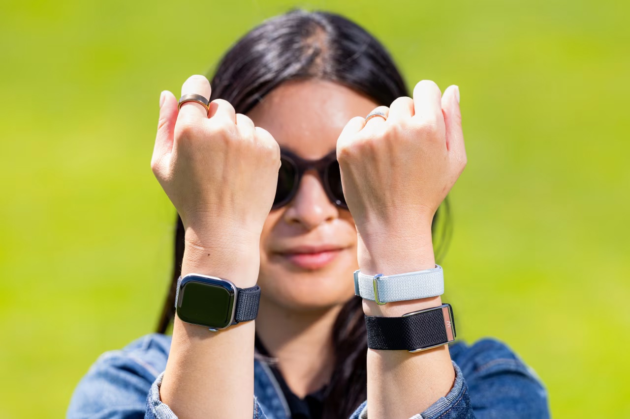 《华尔街日报》测评四款智能穿戴设备：苹果 Apple Watch 11 表现亮眼